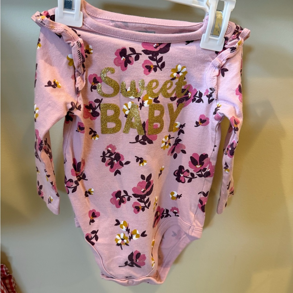Sweet Baby Garanimals Baby One Piece Bodysuit Size 6-9 Months